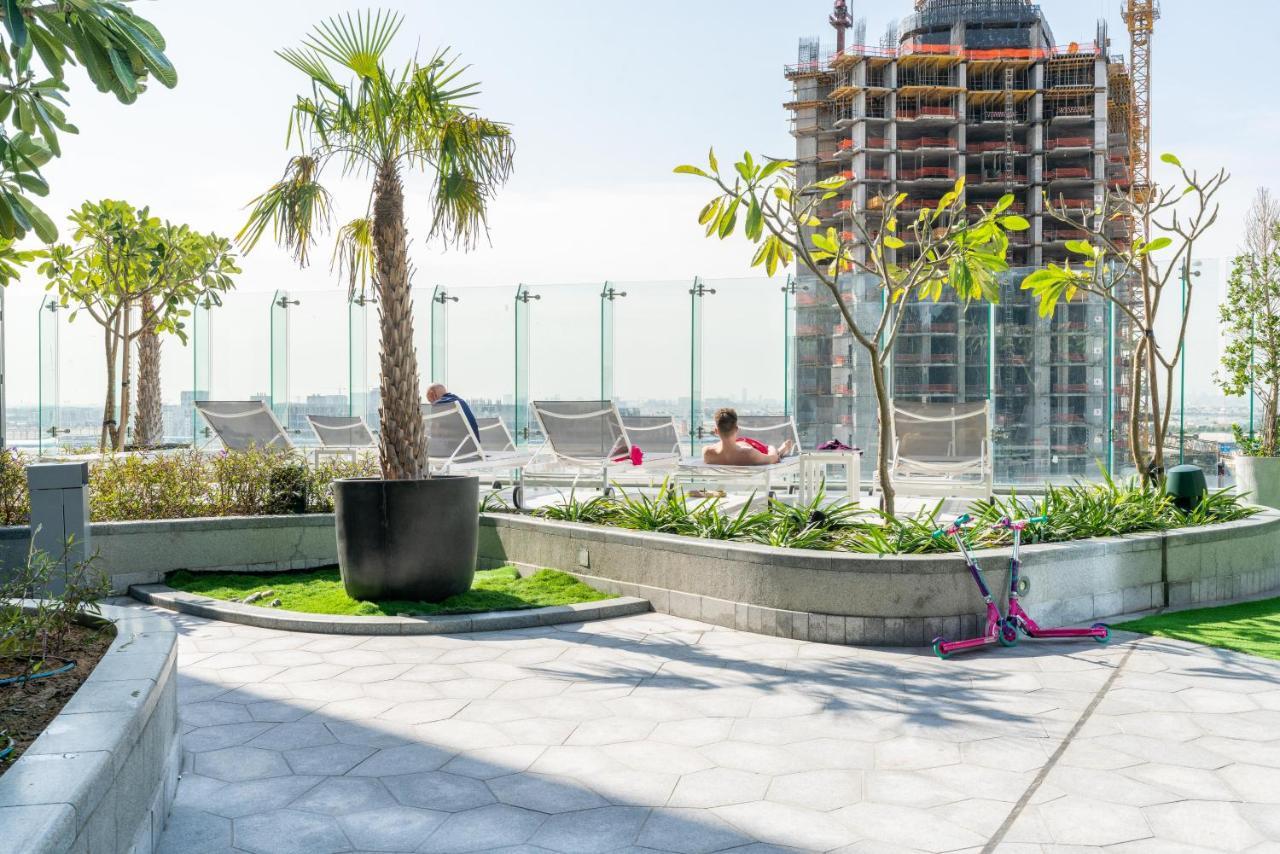 Globalstay Damac Towers By Paramount In Business Bay Dubai Exterior photo