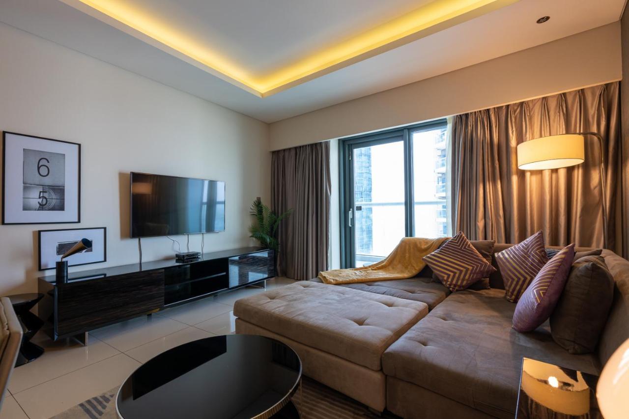 Globalstay Damac Towers By Paramount In Business Bay Dubai Exterior photo