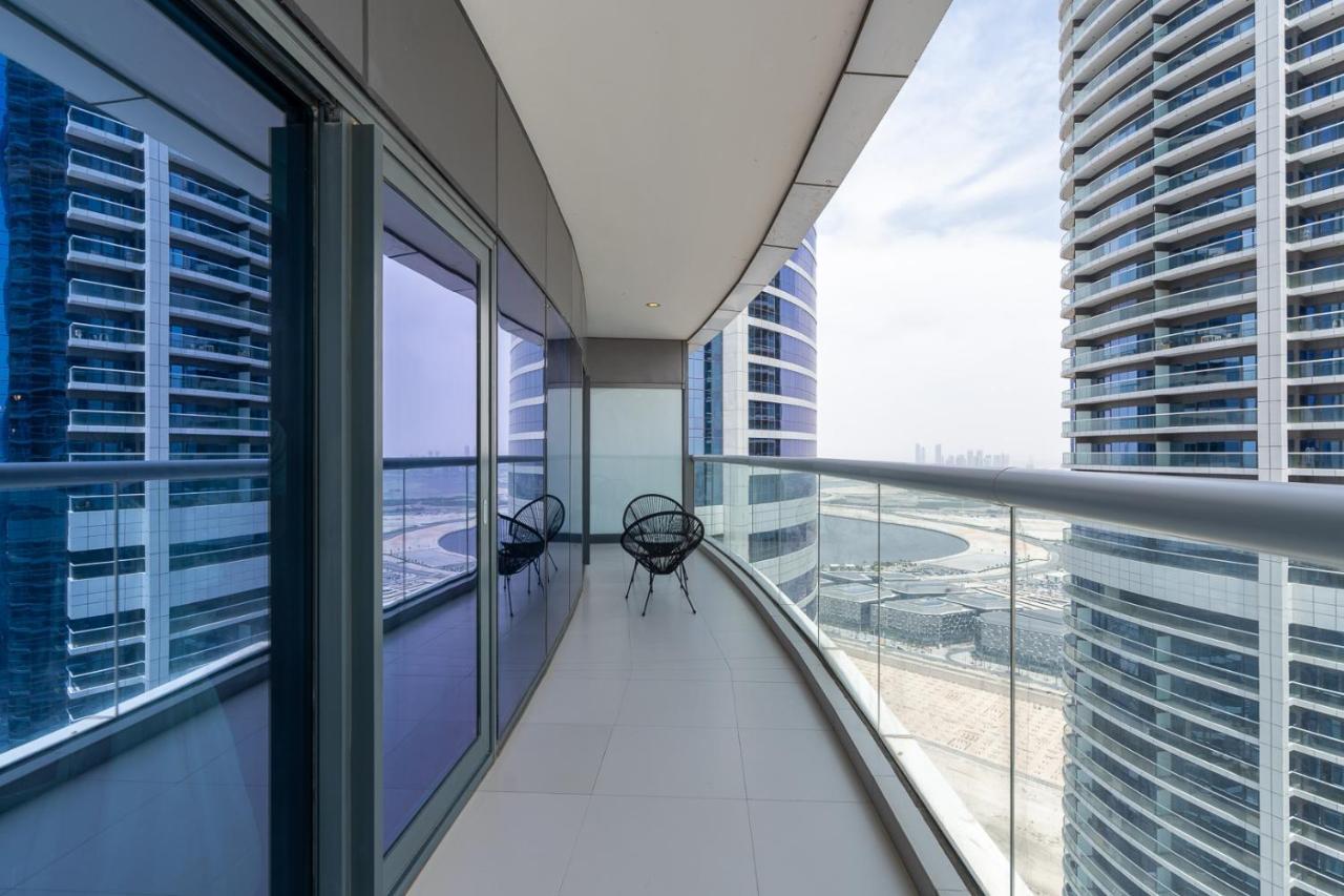 Globalstay Damac Towers By Paramount In Business Bay Dubai Exterior photo