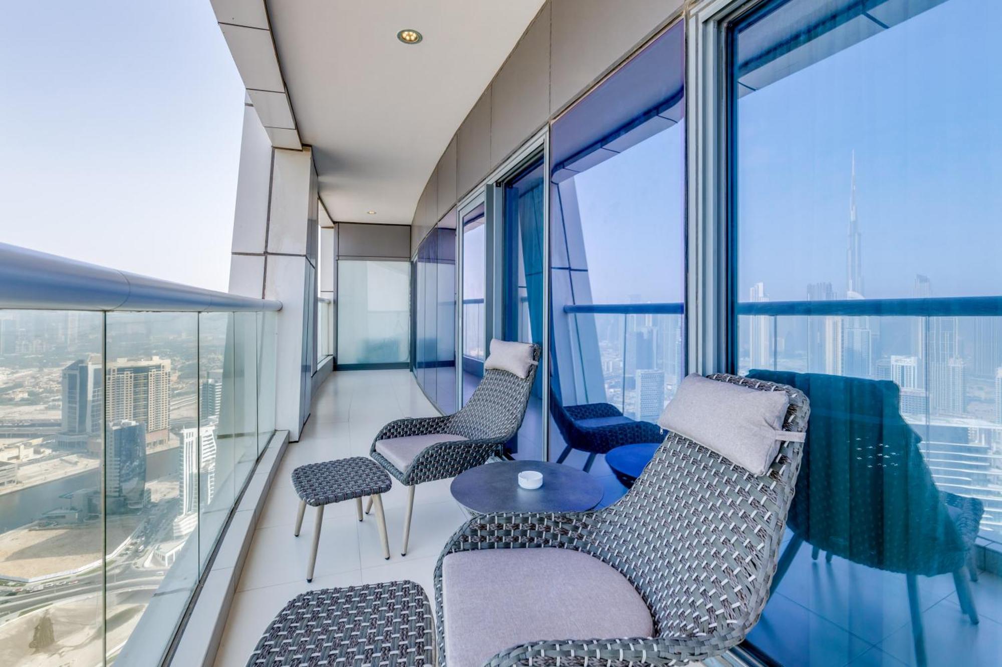 Globalstay Damac Towers By Paramount In Business Bay Dubai Exterior photo